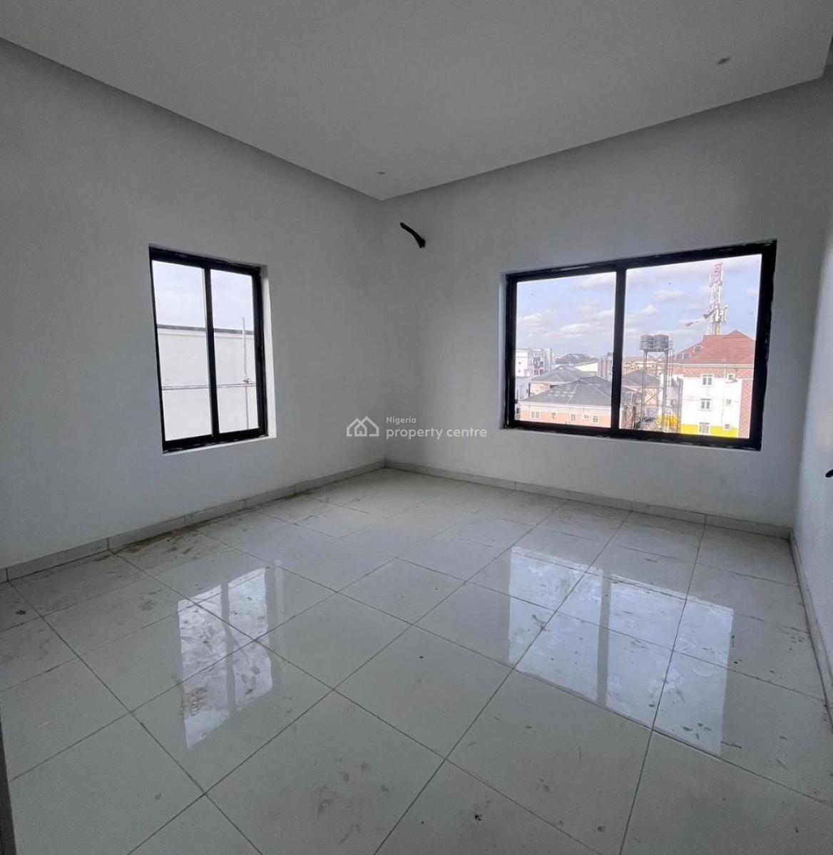 4 Bedroom Penthouse with Bq, Lekki, Lagos, Flat / Apartment for Sale