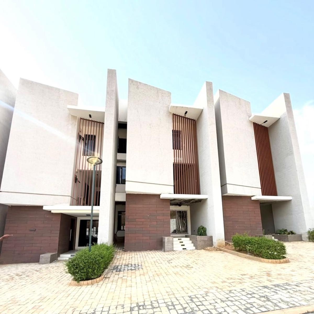 Newly Built 4 Bedroom Spacious Terrace Duplex ,bq, Semi Finished, Guzape District, Abuja, Terraced Duplex for Sale