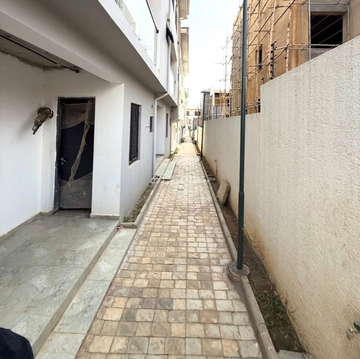 Newly Built 4 Bedroom Spacious Terrace Duplex ,bq, Semi Finished, Guzape District, Abuja, Terraced Duplex for Sale