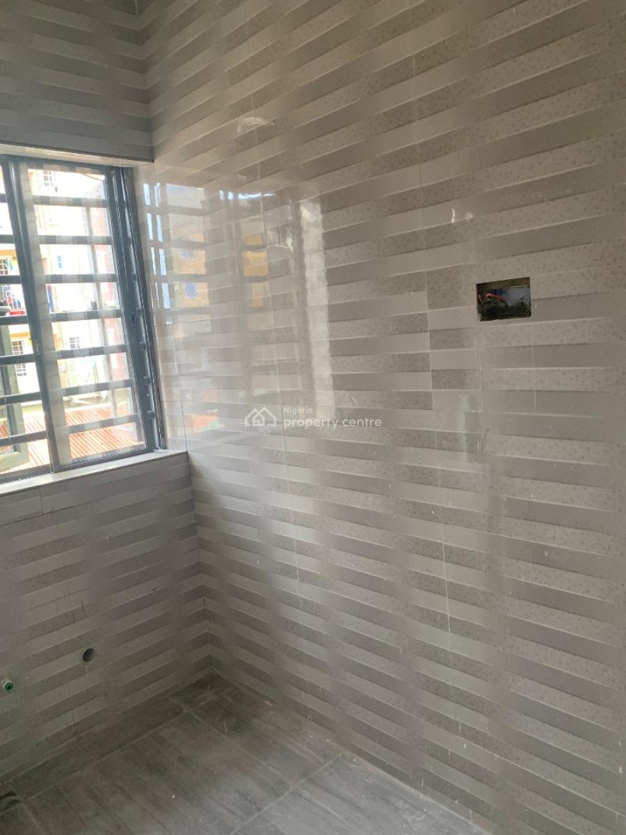 Awesome and Spacious Mini Flat, Off Aborishade Road, Lawanson, Surulere, Lagos, Mini Flat (room and Parlour) for Rent