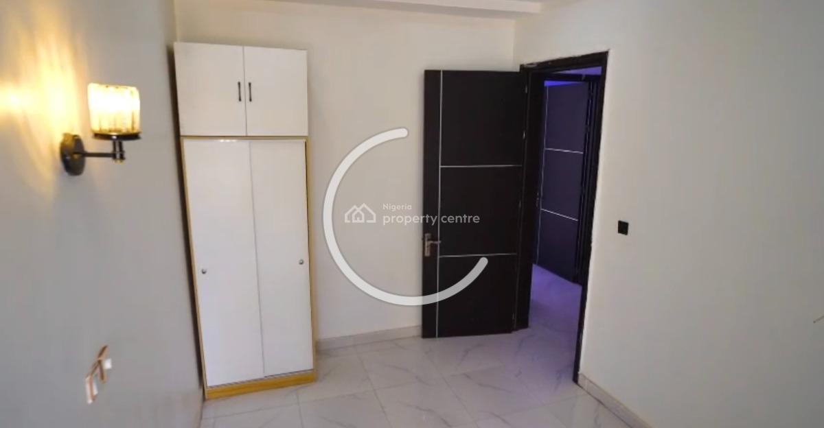 Luxury 2 Bedroom Flats with Lovely Features, Pantheon Drive Estate Off Orchid Lafiaji, Lekki, Lagos, Block of Flats for Sale
