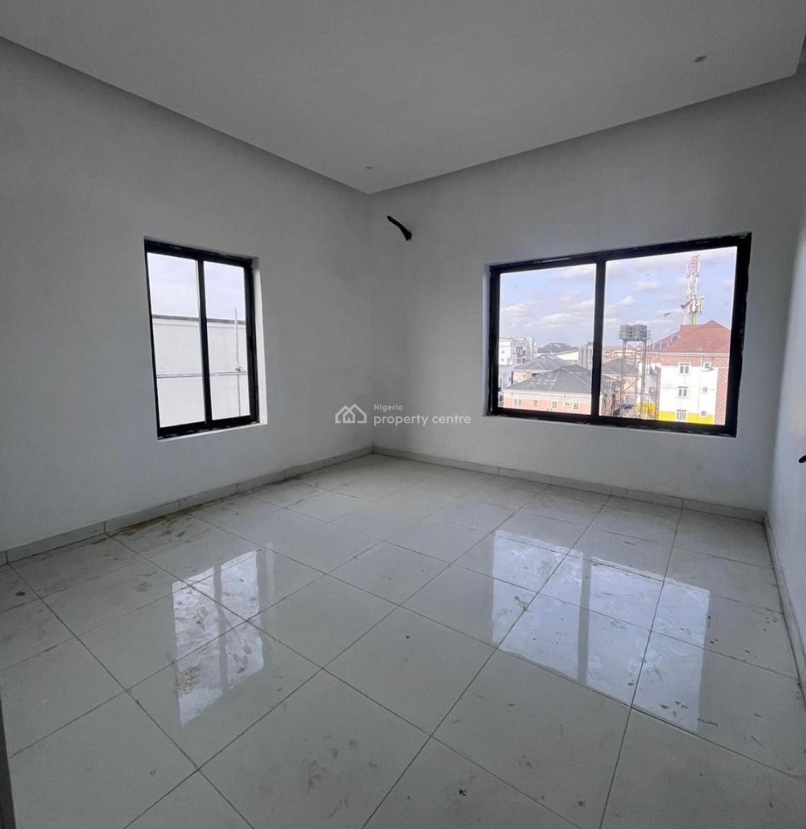 4 Bedroom Penthouse with Bq, Lekki, Lagos, Flat / Apartment for Sale