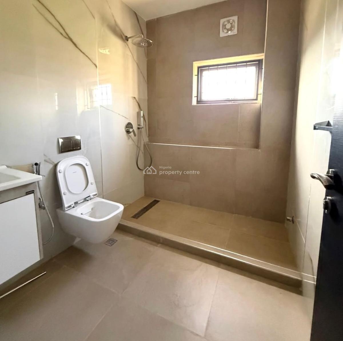 Beautifully Designed 4 Bedroom Spacious Duplex ,private Backyard, Jahi, Abuja, Terraced Duplex for Sale