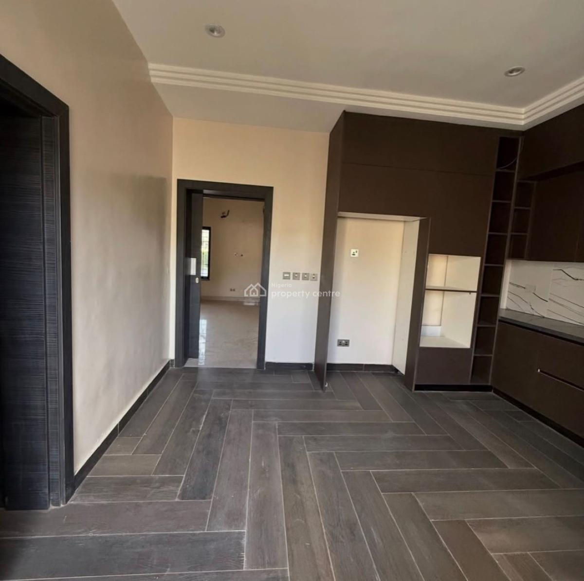 Beautifully Designed 4 Bedroom Spacious Duplex ,private Backyard, Jahi, Abuja, Terraced Duplex for Sale