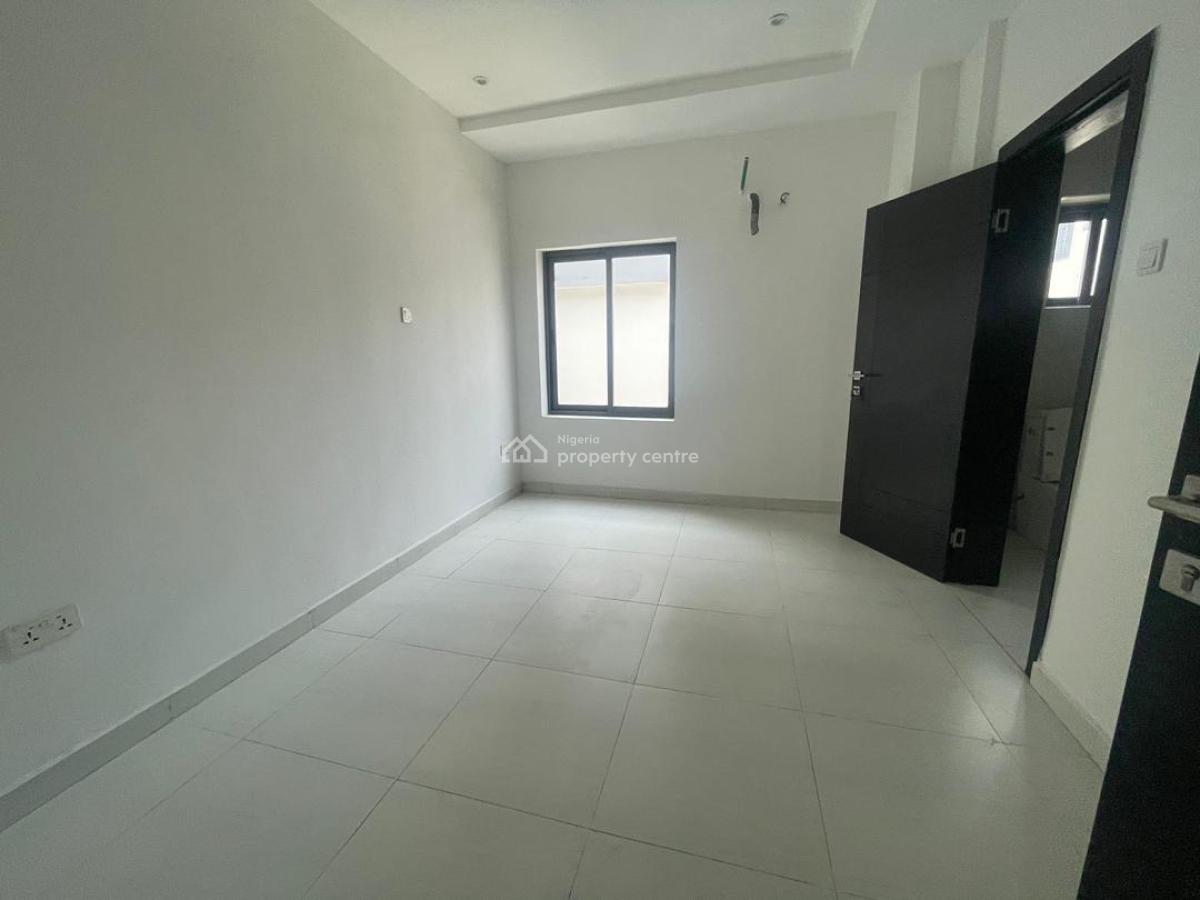 Cleans and Sharp 2 Bedroom Flat, Awolowo Way, Ikeja, Lagos, Flat / Apartment for Rent