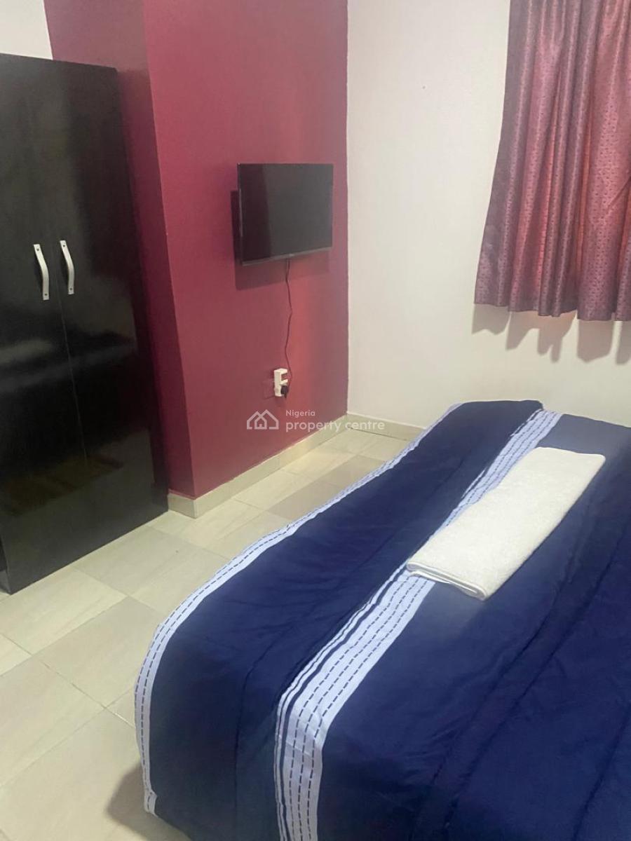 Self Service 2 Bedrooms Flat, Off Palace Road, Oniru, Victoria Island (vi), Lagos, Flat / Apartment for Rent