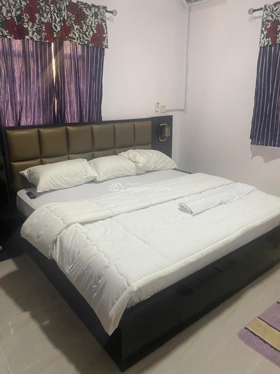 Self Service 2 Bedrooms Flat, Off Palace Road, Oniru, Victoria Island (vi), Lagos, Flat / Apartment for Rent