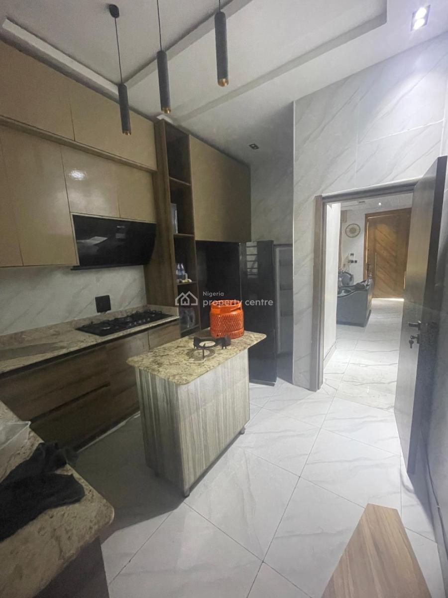 Executive 4-bedroom Duplex with Solar & Cctv, Ologolo, Lekki, Lagos, Flat / Apartment for Rent