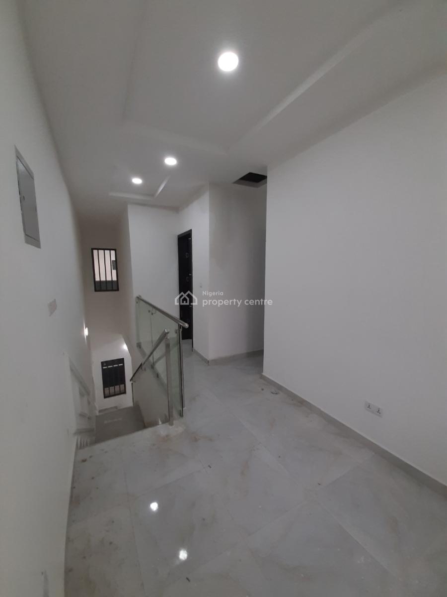 Serviced 4 Bedroom En-suite Townhouse with an Enclosed Fitted Kitchen/, Ikate, Lekki, Lagos, Terraced Duplex for Rent