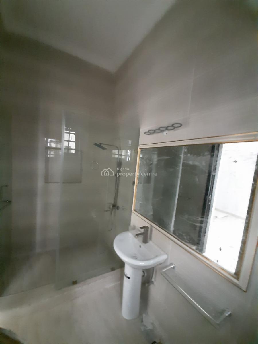 Serviced 4 Bedroom En-suite Townhouse with an Enclosed Fitted Kitchen/, Ikate, Lekki, Lagos, Terraced Duplex for Rent
