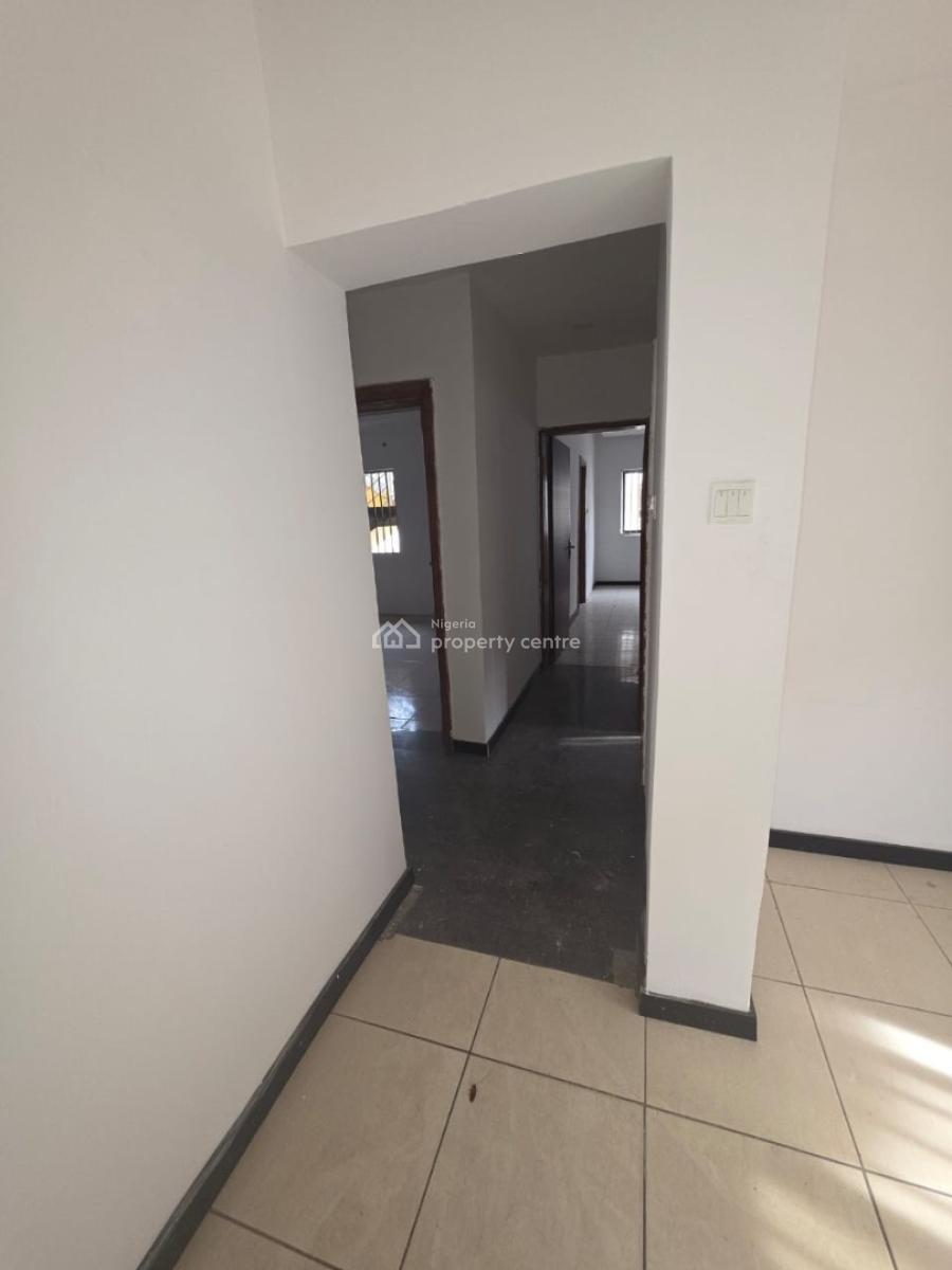 Lovely Executive 2 Bedroom Apartment, Off Fola Osibor, Lekki Phase 1, Lekki, Lagos, Flat / Apartment for Rent
