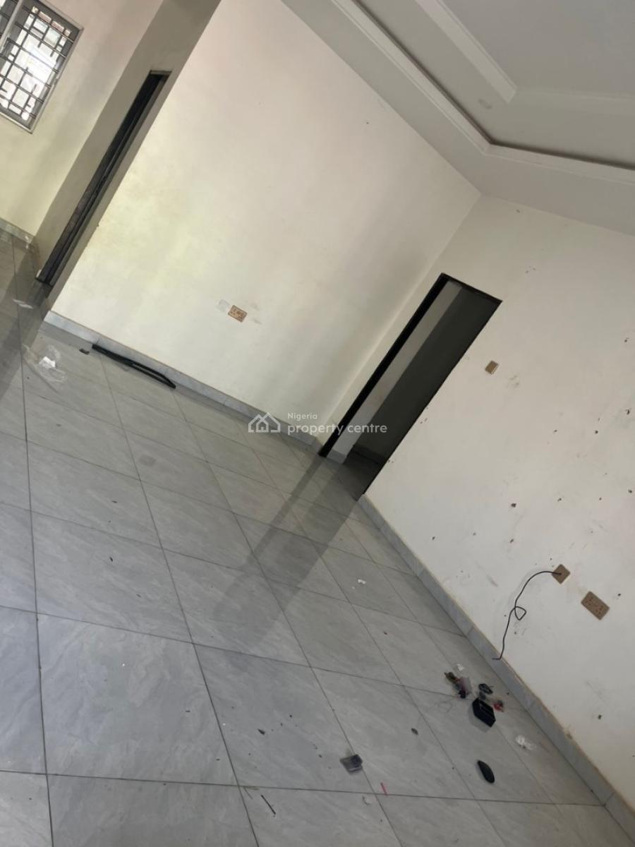 a Standard 2 Bedroom Apartment in a Serene Neighborhood, Main F01, Fo1 Layout, Kubwa, Abuja, Flat / Apartment for Rent