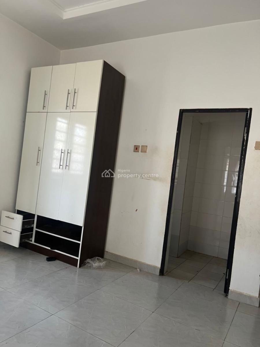 a Standard 2 Bedroom Apartment in a Serene Neighborhood, Main F01, Fo1 Layout, Kubwa, Abuja, Flat / Apartment for Rent