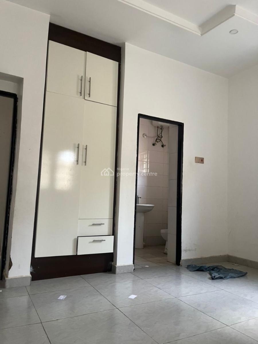 a Standard 2 Bedroom Apartment in a Serene Neighborhood, Main F01, Fo1 Layout, Kubwa, Abuja, Flat / Apartment for Rent