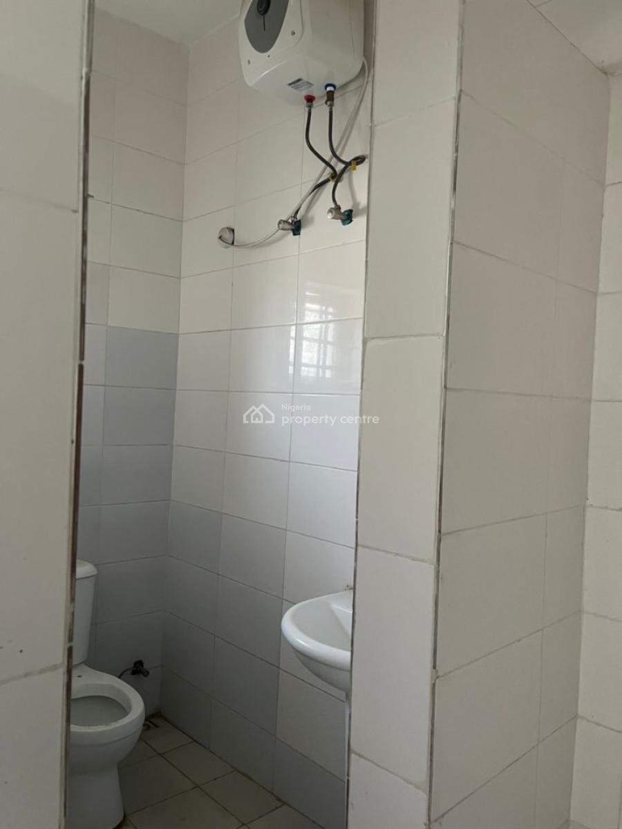 a Standard 2 Bedroom Apartment in a Serene Neighborhood, Main F01, Fo1 Layout, Kubwa, Abuja, Flat / Apartment for Rent
