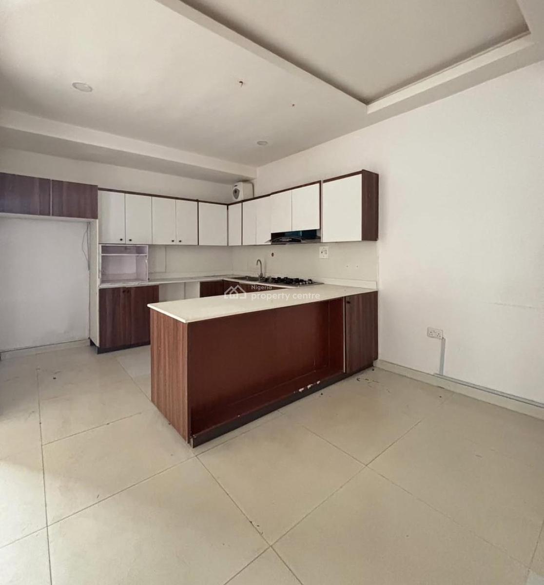 3 Bedroom Semi-detached Duplex with Bq & Rooftop, Lekki, Lagos, Semi-detached Duplex for Rent