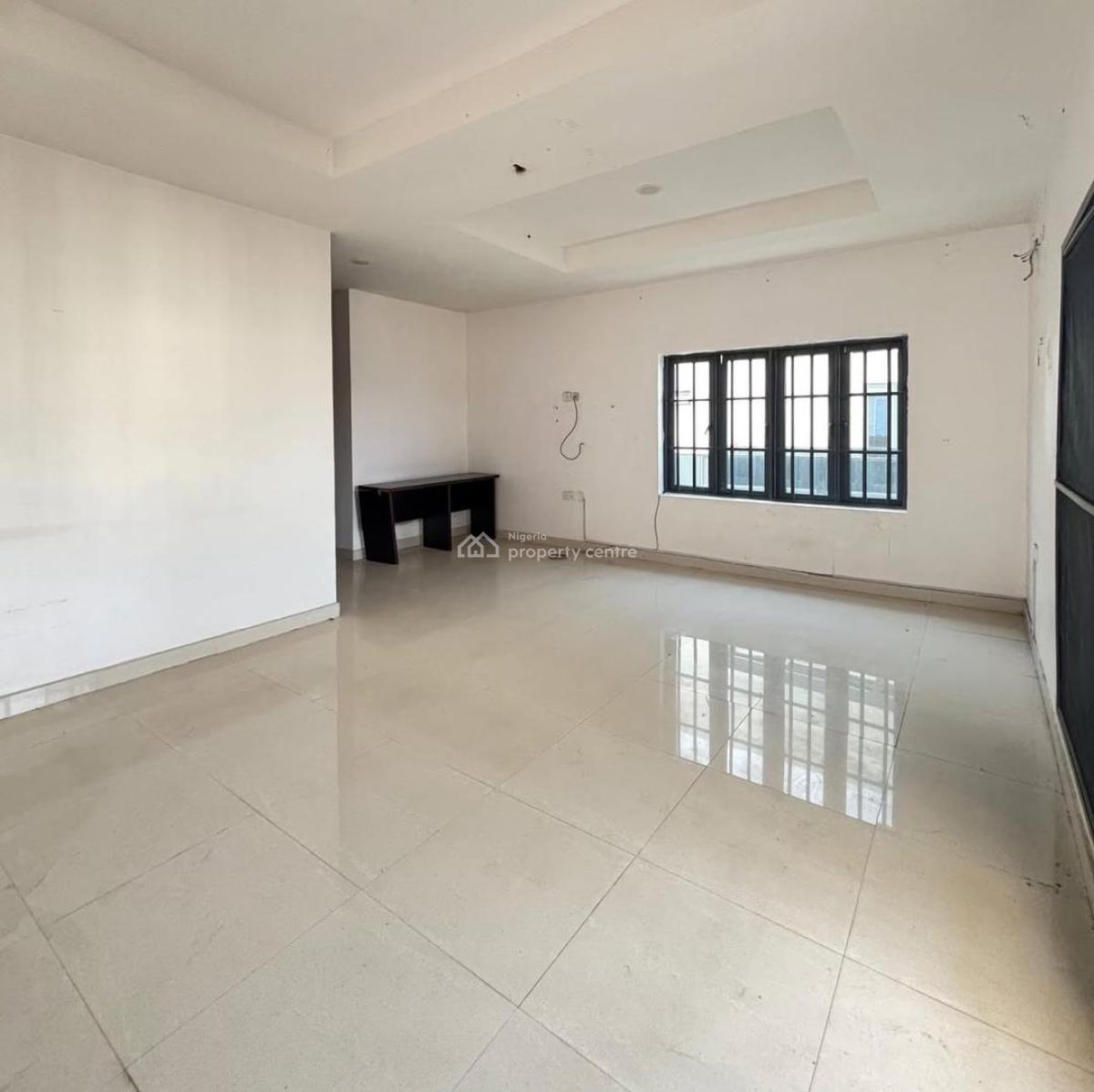 3 Bedroom Semi-detached Duplex with Bq & Rooftop, Lekki, Lagos, Semi-detached Duplex for Rent