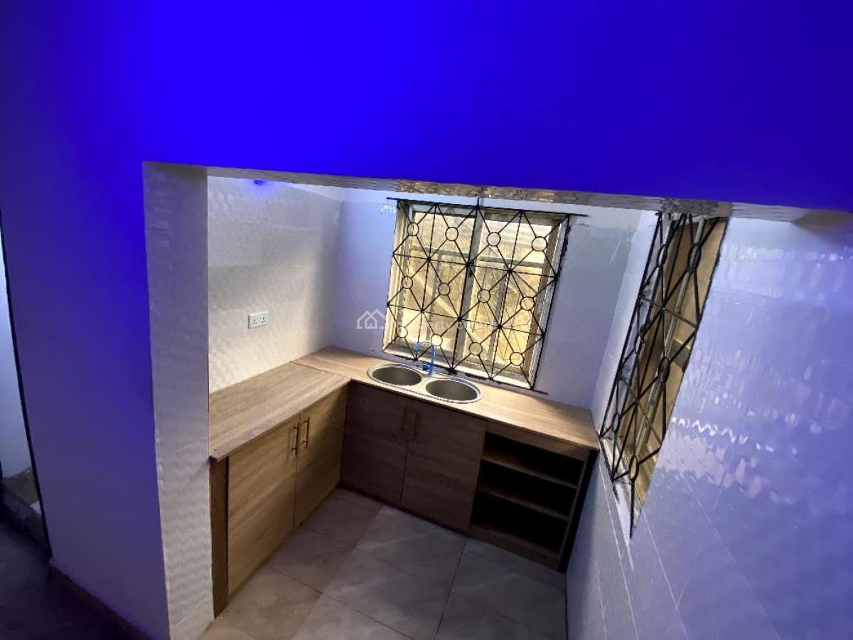 Lovely Mini Flat (room and Parlor), Jakande, Lekki, Lagos, Mini Flat (room and Parlour) for Rent