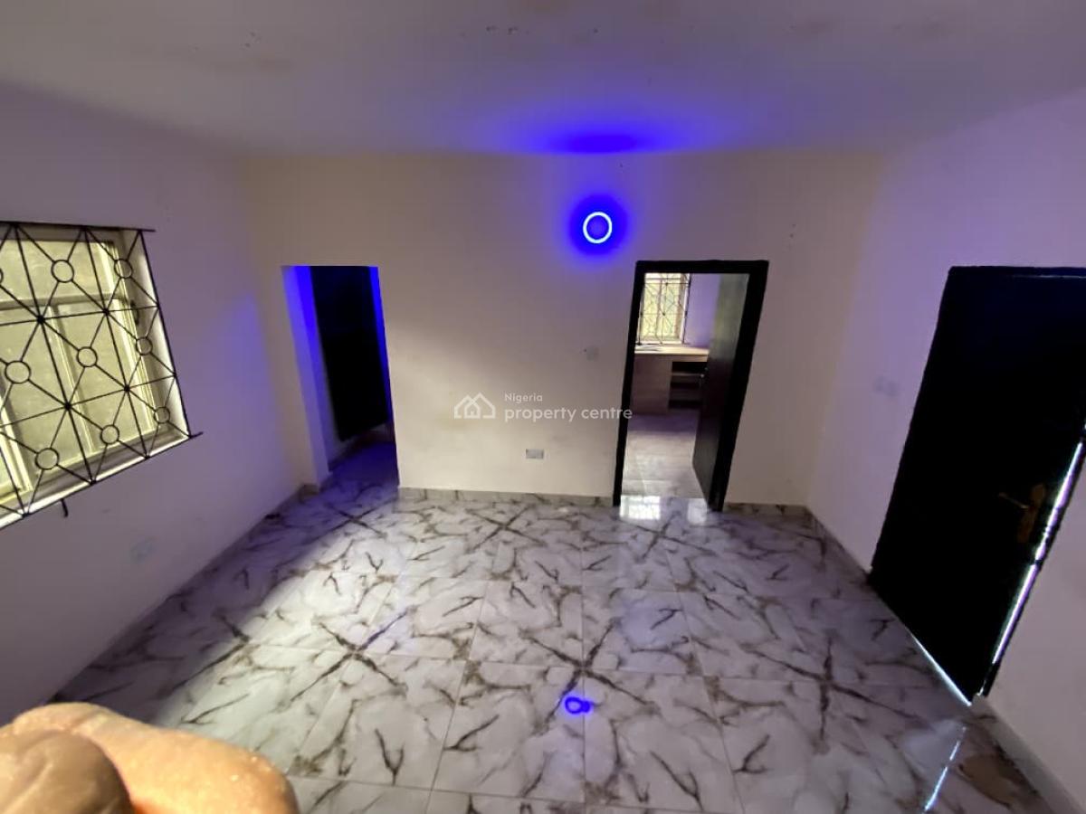 Lovely Mini Flat (room and Parlor), Jakande, Lekki, Lagos, Mini Flat (room and Parlour) for Rent
