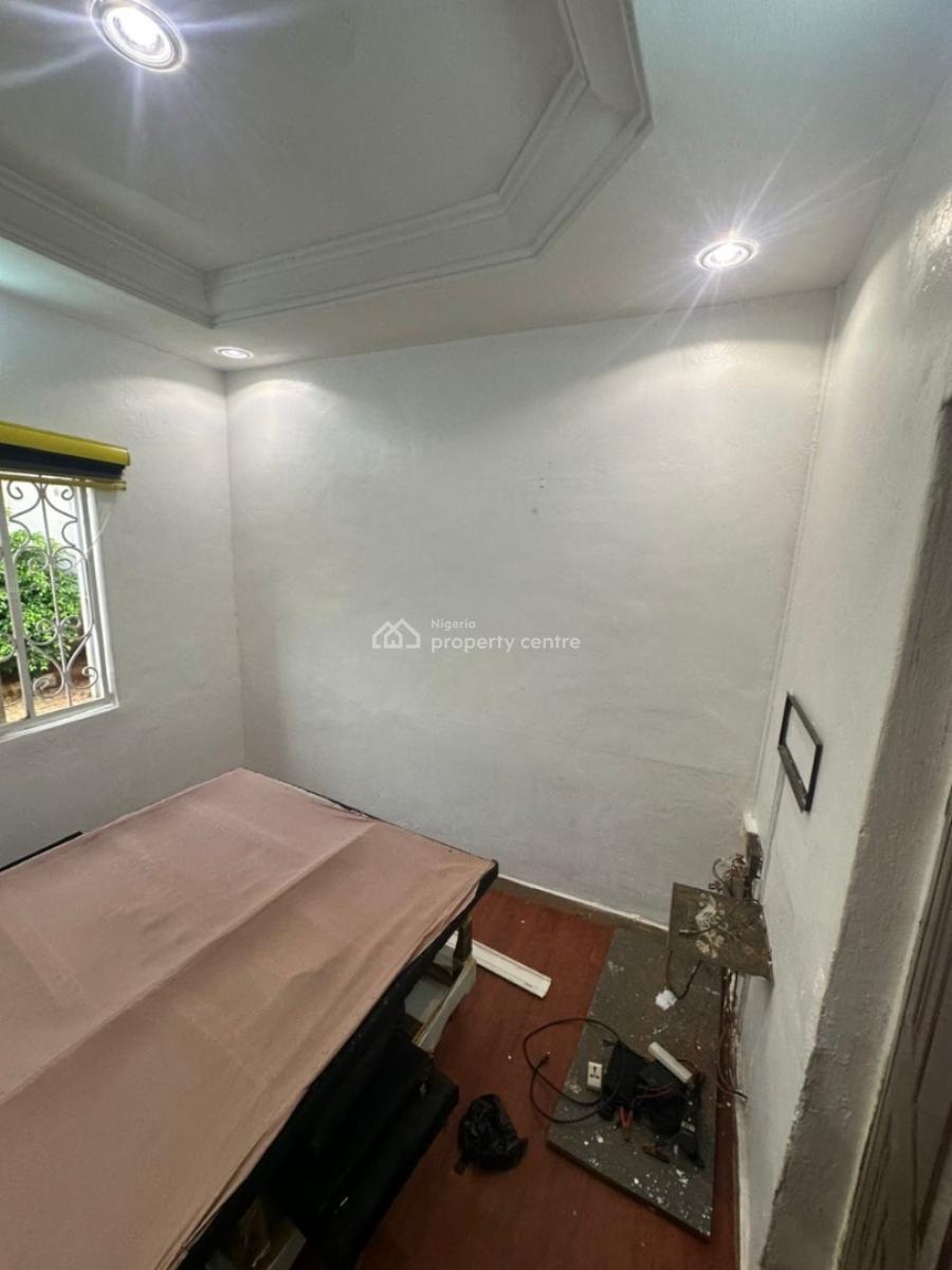 a Sweet Self Contain in a Good Neighborhood, 4th Avenue Gwarinpa, Gwarinpa, Abuja, Self Contain (single Rooms) for Rent