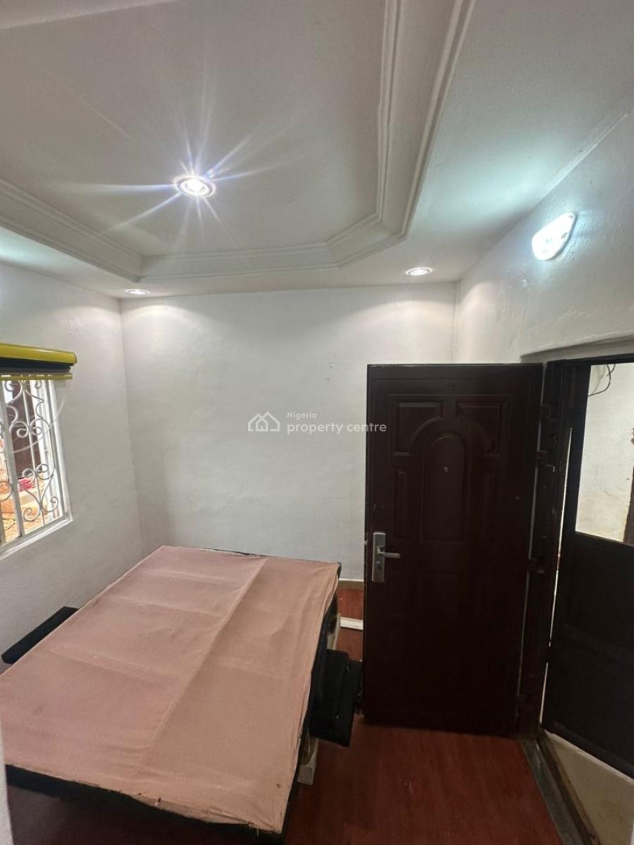 a Sweet Self Contain in a Good Neighborhood, 4th Avenue Gwarinpa, Gwarinpa, Abuja, Self Contain (single Rooms) for Rent