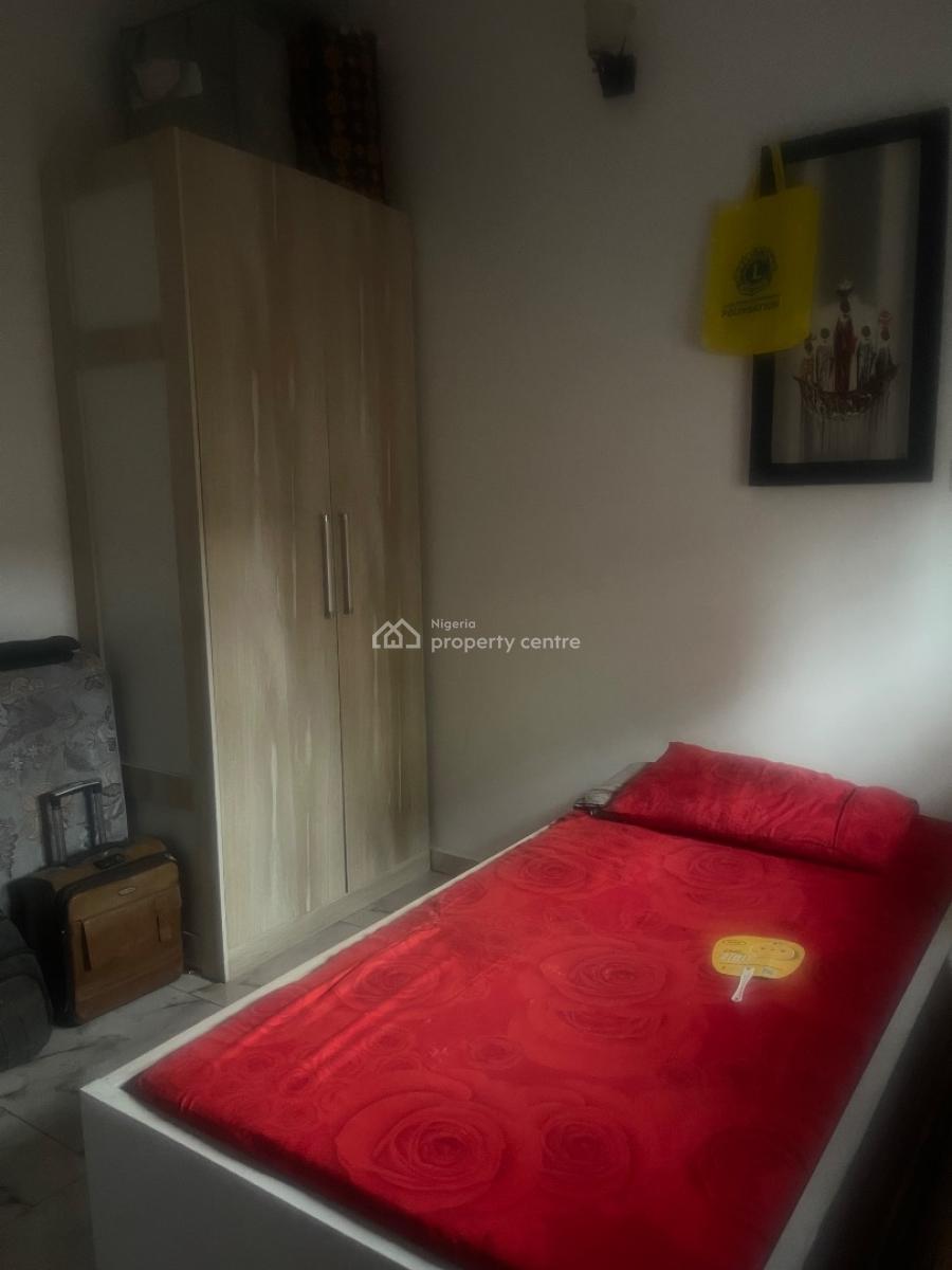 Self Contain Single Room, Apple Wood Estate Orchid Road Lekki, Lekki, Lagos, House for Rent