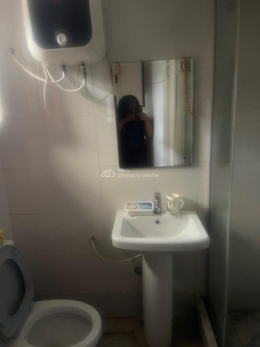 Self Contain Single Room, Apple Wood Estate Orchid Road Lekki, Lekki, Lagos, House for Rent