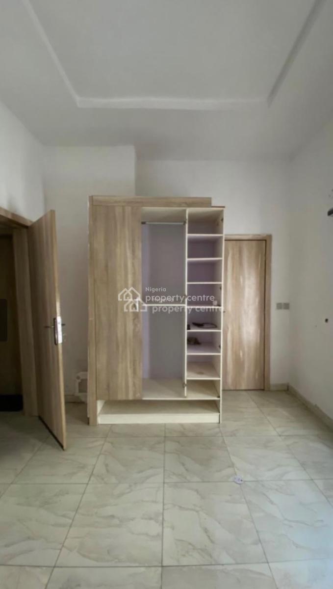 Self Contain Single Room, Apple Wood Estate Orchid Road Lekki, Lekki, Lagos, House for Rent