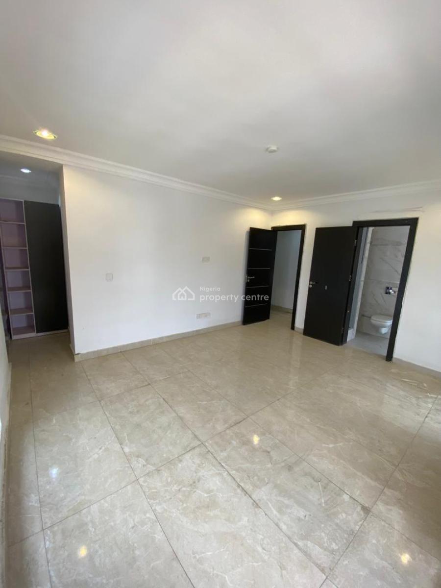 5 Bedroom Detached House with 2 Rooms Bq, Periwinkle Estate, Lekki Phase 1, Lekki, Lagos, Detached Duplex for Rent