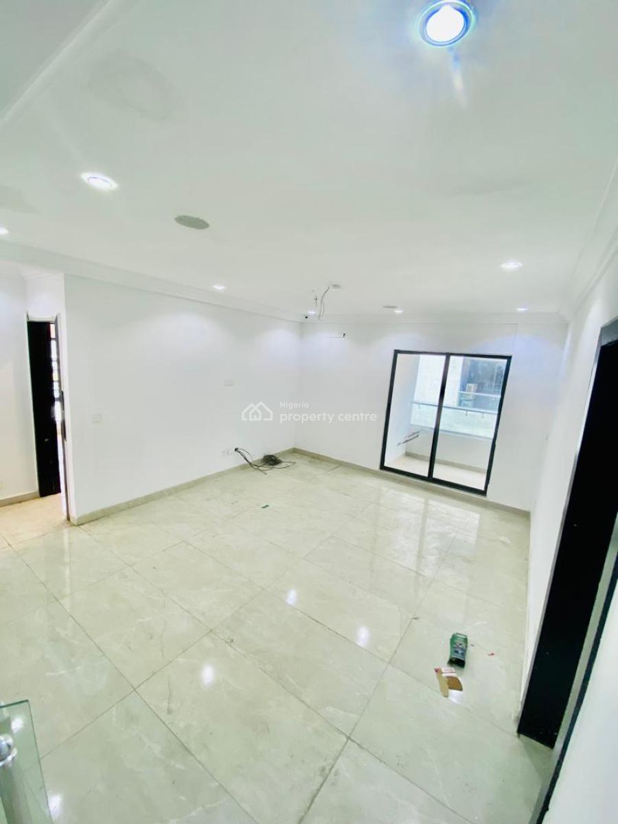 5 Bedroom Detached House with 2 Rooms Bq, Periwinkle Estate, Lekki Phase 1, Lekki, Lagos, Detached Duplex for Rent