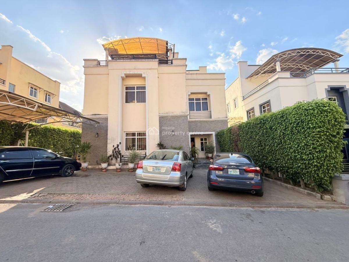 3 Bedroom with Bq (office & Residential Use), Maitama District, Abuja, Detached Duplex for Rent