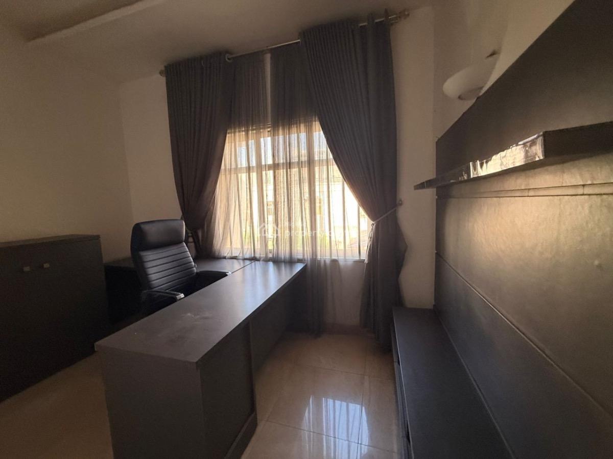 3 Bedroom with Bq (office & Residential Use), Maitama District, Abuja, Detached Duplex for Rent