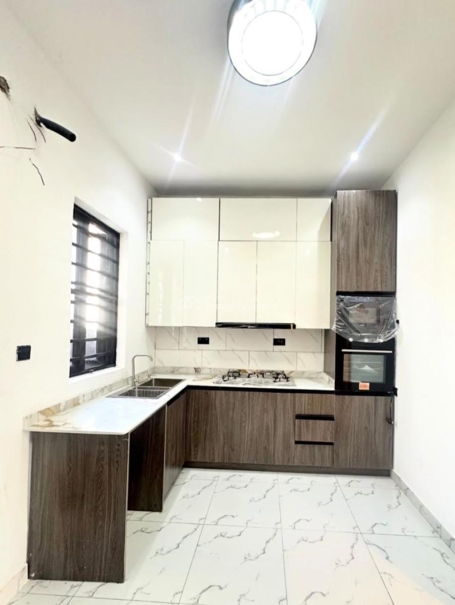 Spacious 4 Bedroom Terrace Duplex in Orchid, Orchid, Lekki, Lagos, Terraced Duplex for Sale