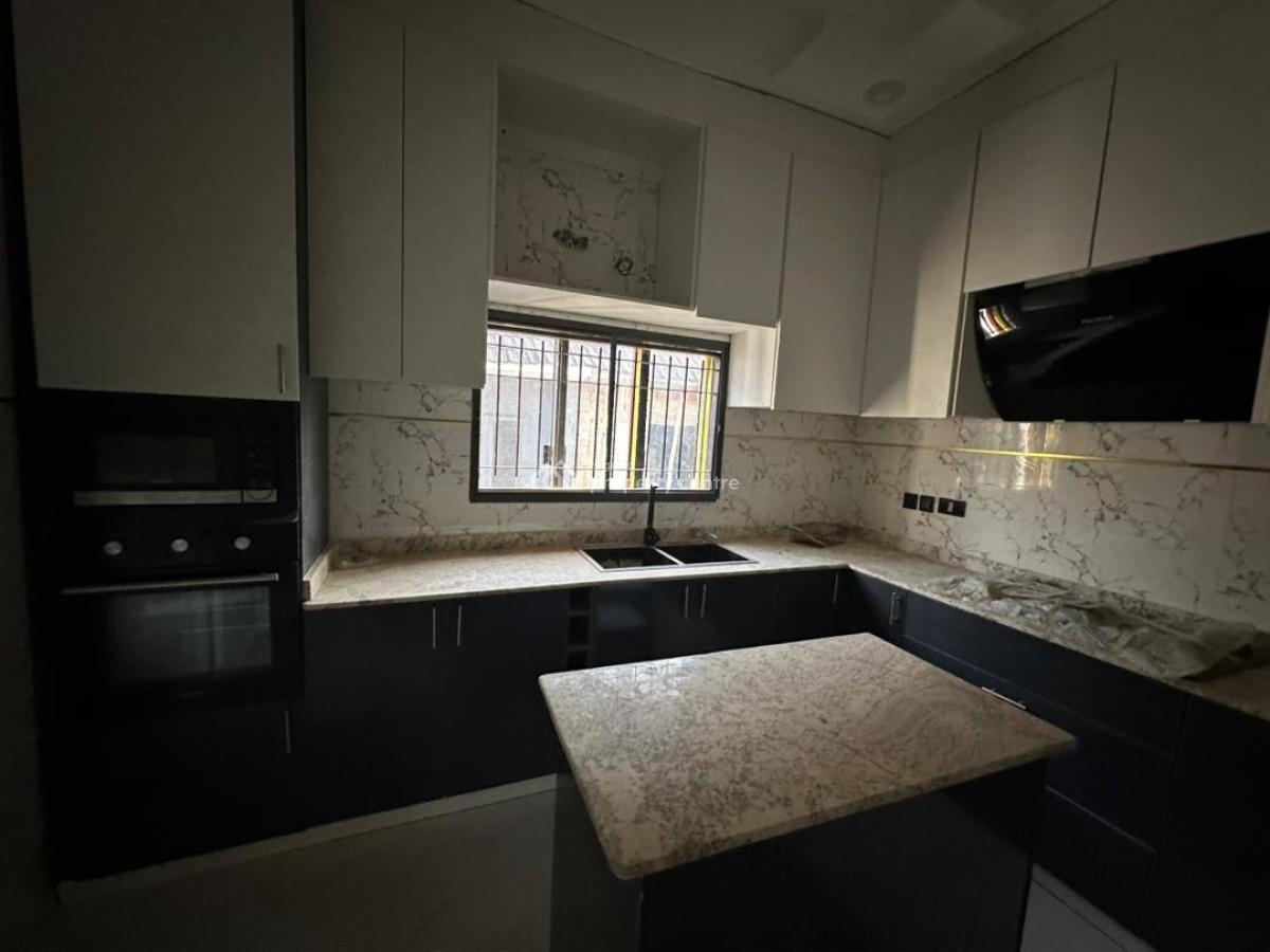 Luxury 2 Bedroom Apartment, Jamnab Estate Millitary Pension Board, Fo1 Layout, Kubwa, Abuja, Flat / Apartment for Rent