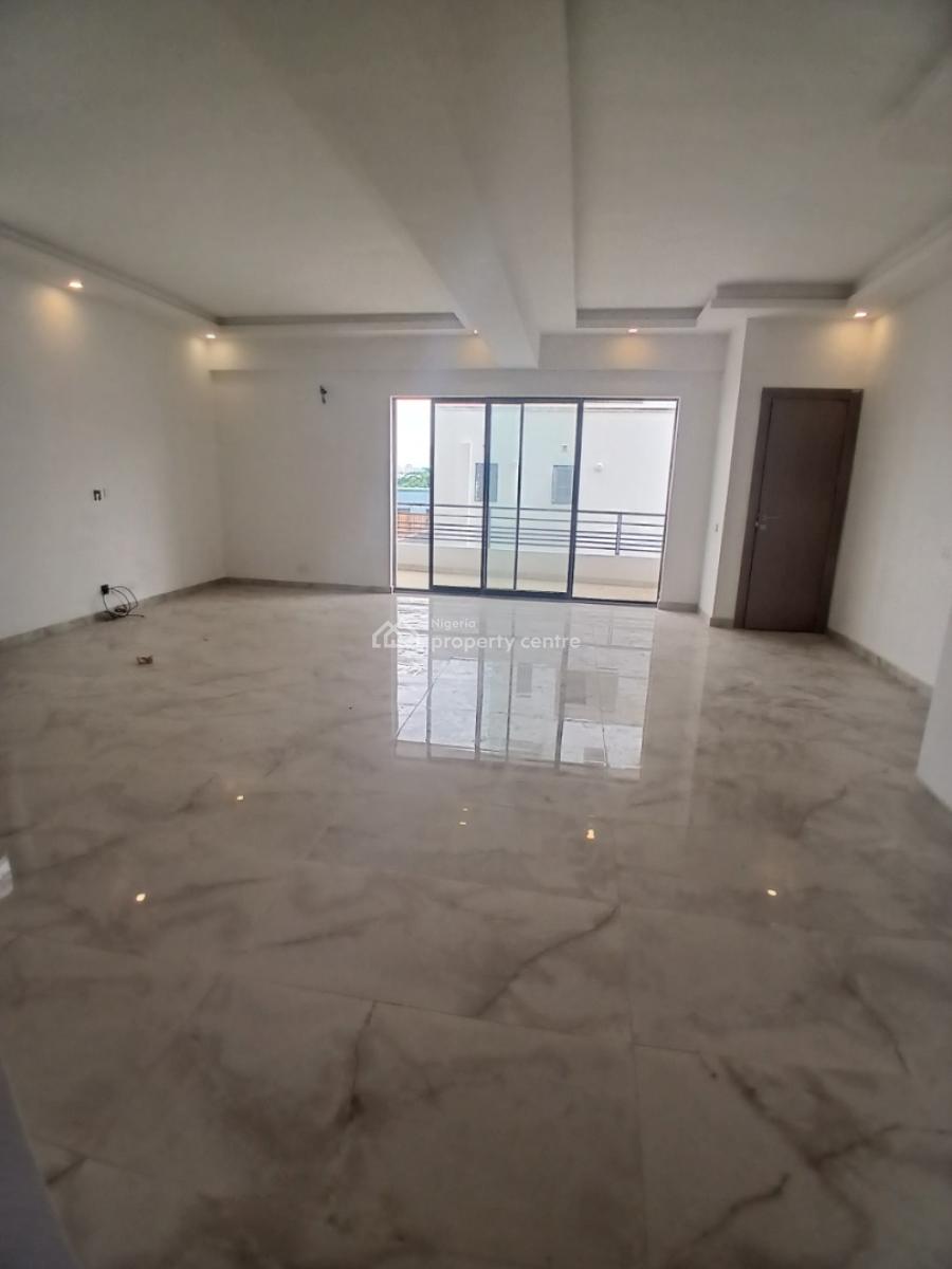 Newly Built and Serviced with 24/7 Power Supply 2 Bedroom En-suite Fla, Lekki Phase 1, Lekki, Lagos, Flat / Apartment for Rent