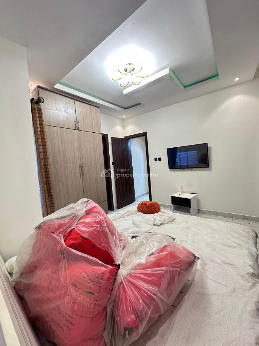 Fully Furnished 1 Bedroom Apartment with Swimming Pool &gym, Ologolo, Lekki, Lagos, Mini Flat (room and Parlour) for Rent