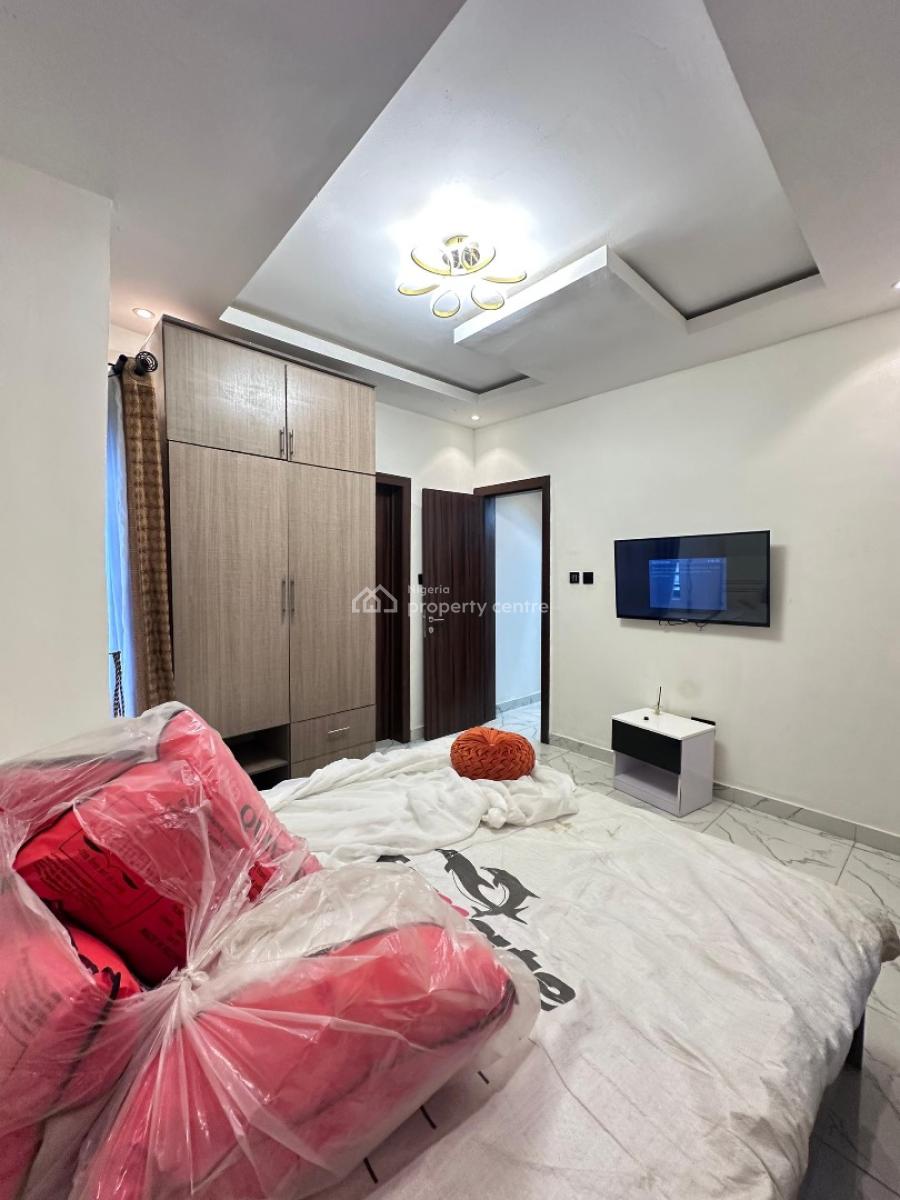 Fully Furnished 1 Bedroom Apartment with Swimming Pool &gym, Ologolo, Lekki, Lagos, Mini Flat (room and Parlour) for Rent