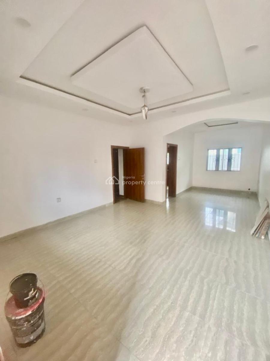 Tastefully Finished 3 Bedroom Flat, Atlantic View Estate By Alpha Beach Road New Road Chevron, Lekki Phase 2, Lekki, Lagos, Flat / Apartment for Rent