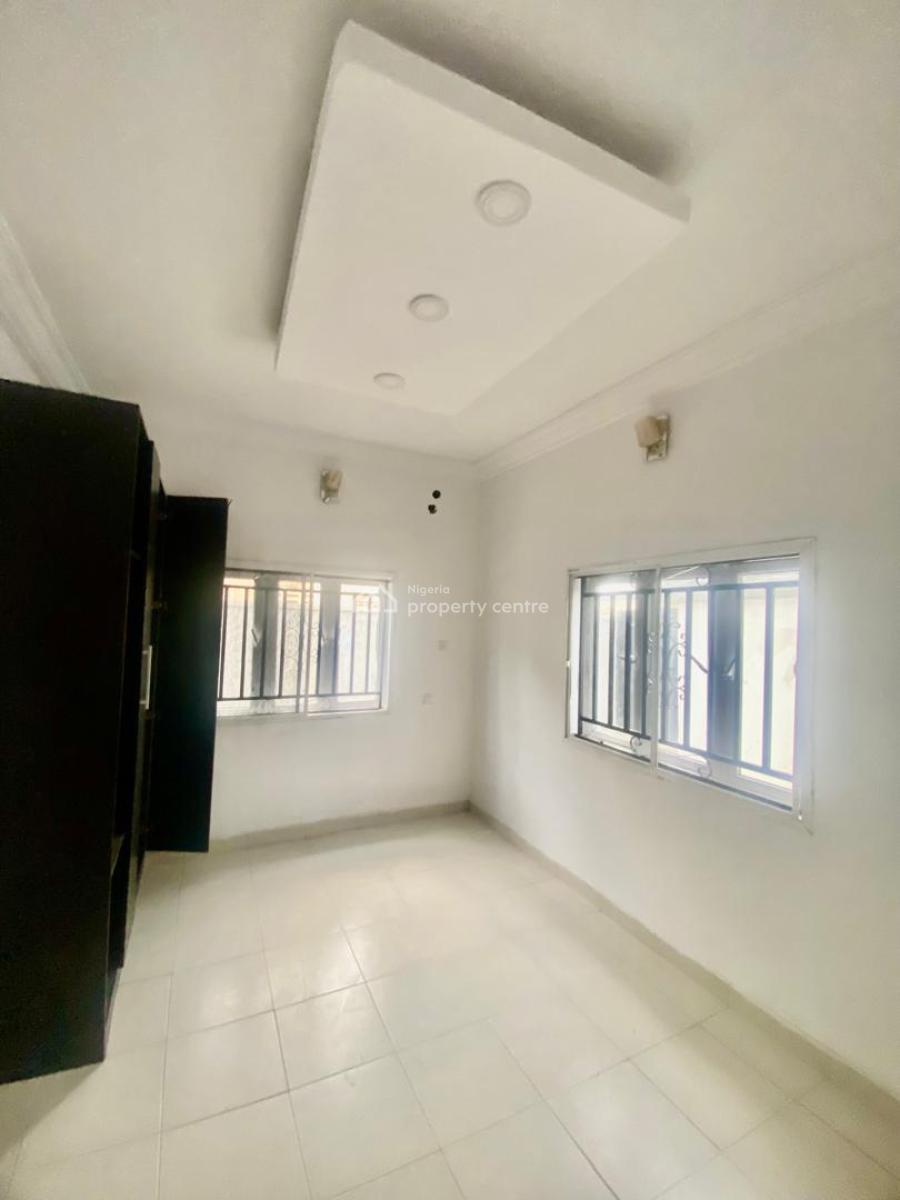 Tastefully Finished 3 Bedroom Flat, Atlantic View Estate By Alpha Beach Road New Road Chevron, Lekki Phase 2, Lekki, Lagos, Flat / Apartment for Rent