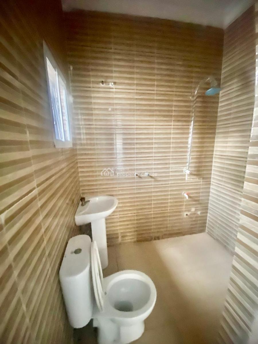 Tastefully Finished 3 Bedroom Flat, Atlantic View Estate By Alpha Beach Road New Road Chevron, Lekki Phase 2, Lekki, Lagos, Flat / Apartment for Rent