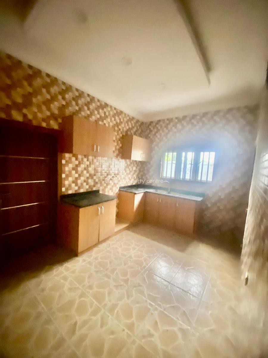 Tastefully Finished 3 Bedroom Flat, Atlantic View Estate By Alpha Beach Road New Road Chevron, Lekki Phase 2, Lekki, Lagos, Flat / Apartment for Rent