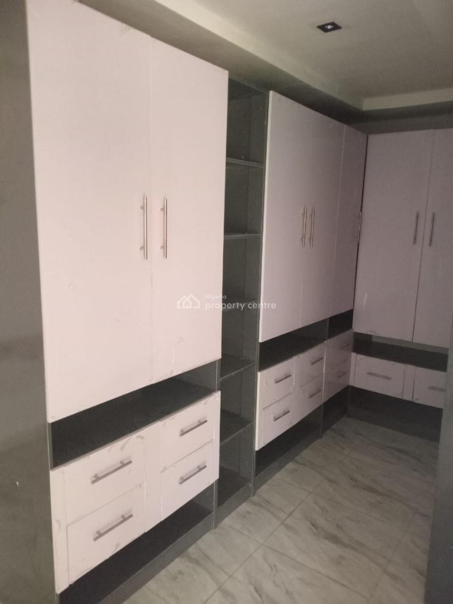 4-bedroom  Semi-detached Duplex in a Secured Estate in Agungi, Agungi, Lekki, Lagos, Semi-detached Duplex for Sale