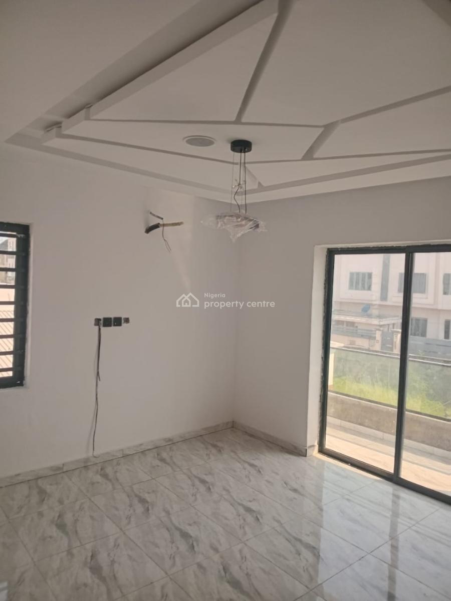 4-bedroom  Semi-detached Duplex in a Secured Estate in Agungi, Agungi, Lekki, Lagos, Semi-detached Duplex for Sale