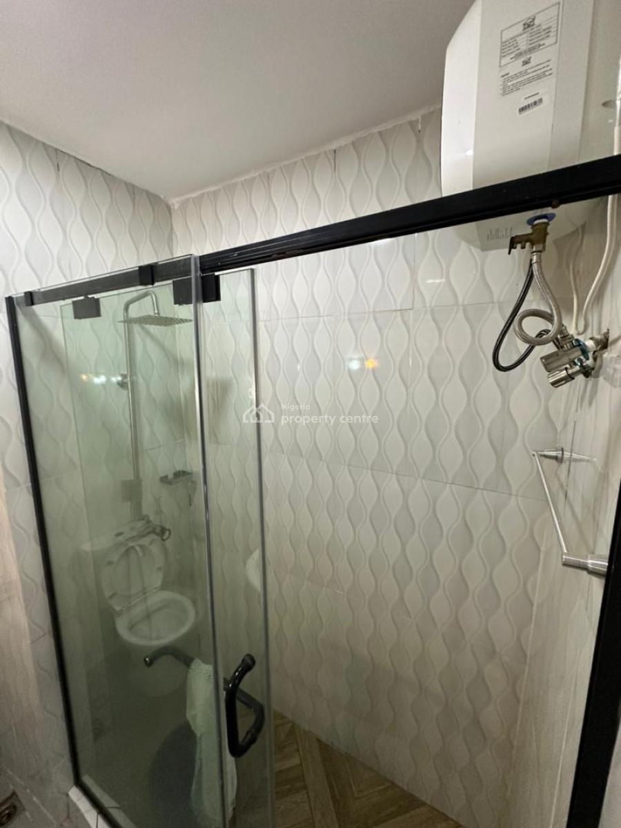 a Clean Fully Furnished 2 Bedroom Apartment in a Beautiful Environment, Fha Estate Guzape, Guzape District, Abuja, Flat / Apartment for Rent
