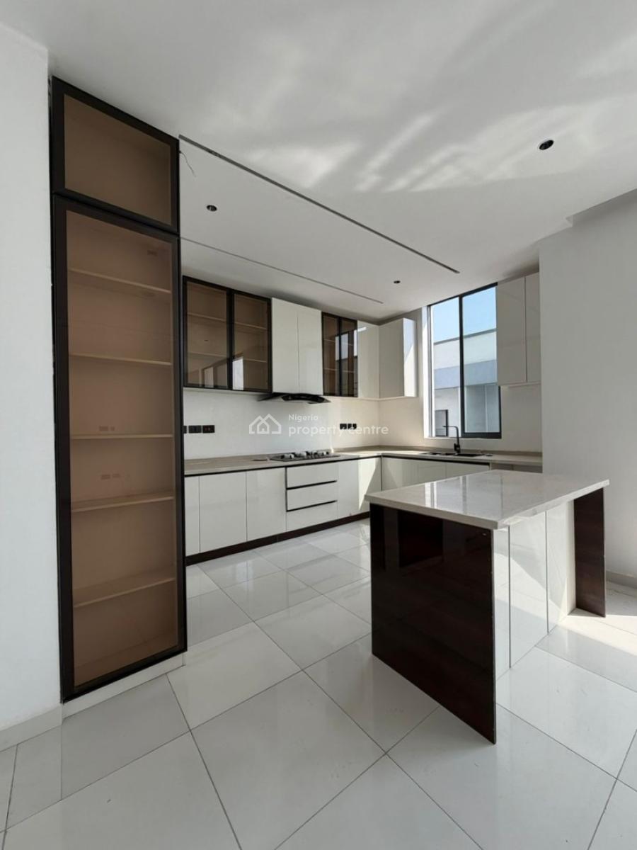 Luxury 2 Bedroom Apartments, Lekki Phase 1, Lekki, Lagos, Flat / Apartment for Sale