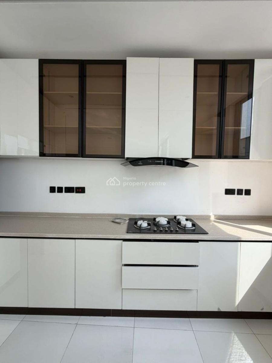 Luxury 2 Bedroom Apartments, Lekki Phase 1, Lekki, Lagos, Flat / Apartment for Sale