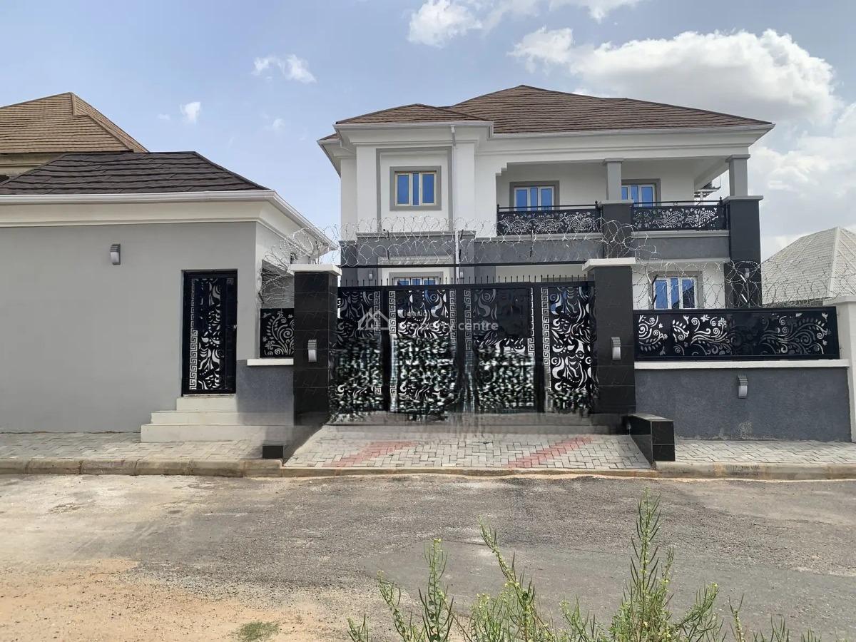 Luxury 5 Bedroom Duplex with Excellent Facilities, Lugbe District. Abuja - Nigeria., Sabon Lugbe, Lugbe District, Abuja, Detached Duplex for Sale