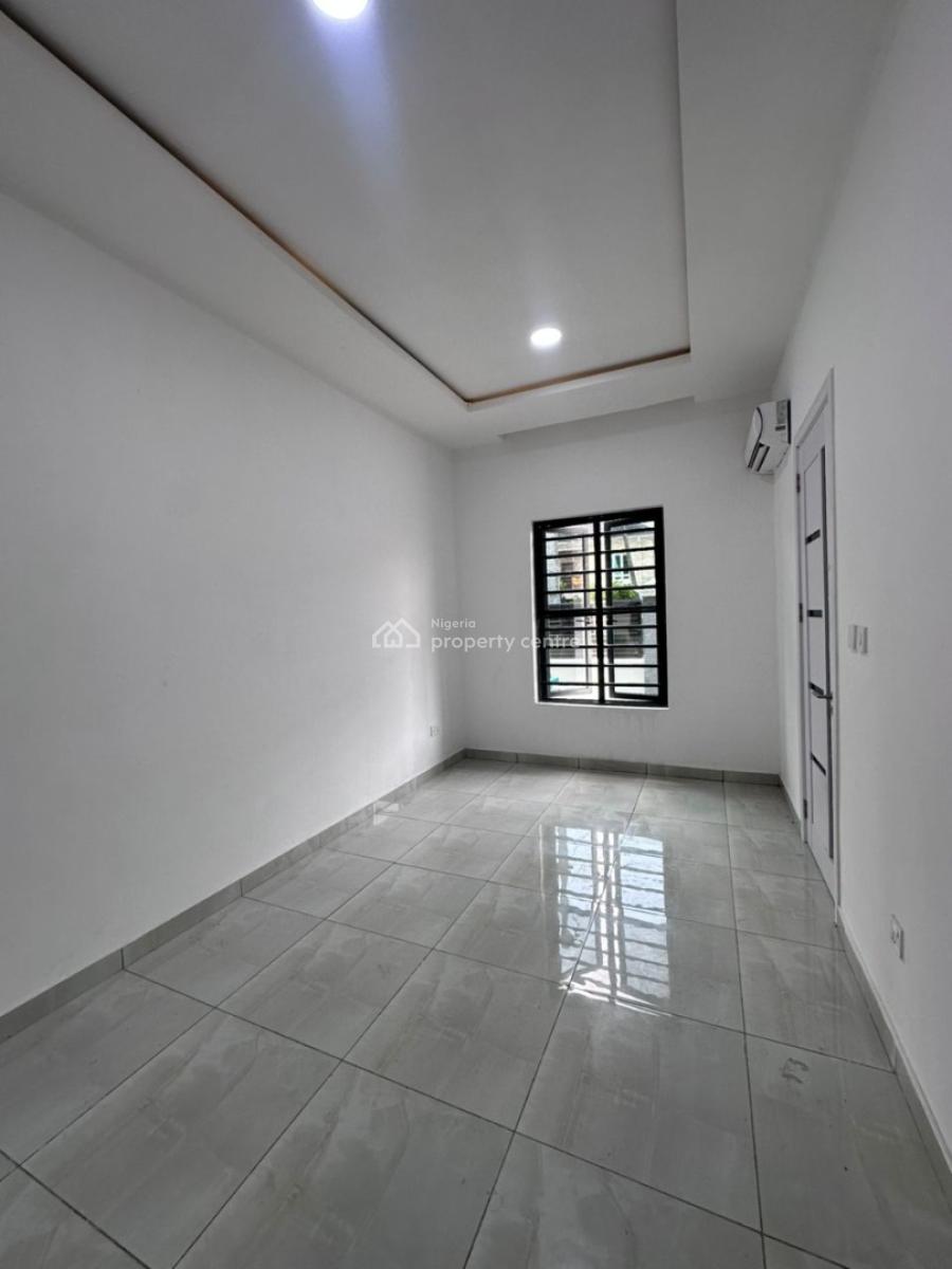 Elegant 4 Bedroom Semi Detached Duplex with Bq in a Secure Estate, Lekki Phase 1, Lekki, Lagos, Semi-detached Duplex for Sale