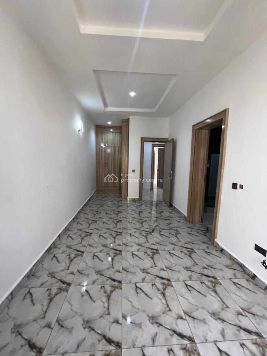 4 Bedroom Terrace Duplex and a Bq, Guzape District, Abuja, Terraced Duplex for Rent