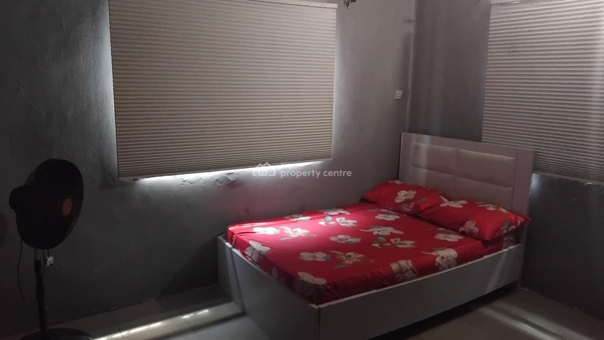 Spacious Private En-suite Room in a Quiet 2-bed Flat - Direct Owner, Badore, Ajah, Lagos, Flat / Apartment for Rent